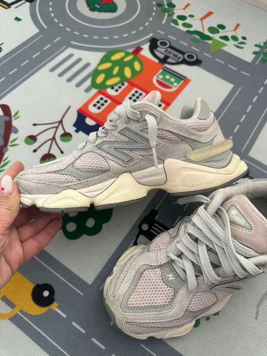 Маратонки new balance 9060