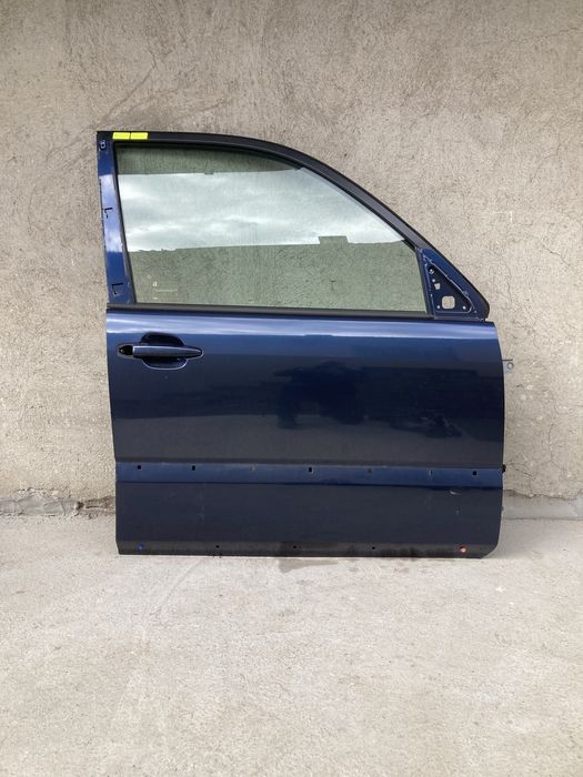 Предна дясна врата за тойота ланд крузер J120 /Land Cruiser 03-08г