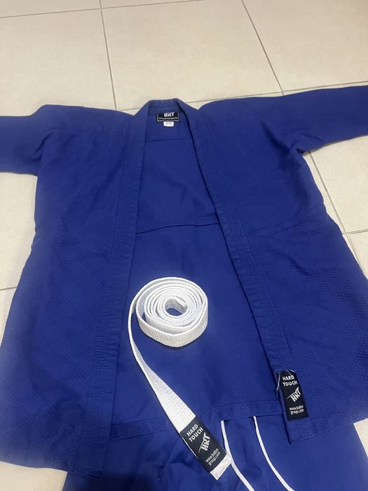 Продавам БУ кимоно Hard Touch 170см