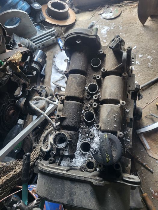 Породам мотор 1.6 MPI шкода рапид масла жор ,порвала ремен на балансир