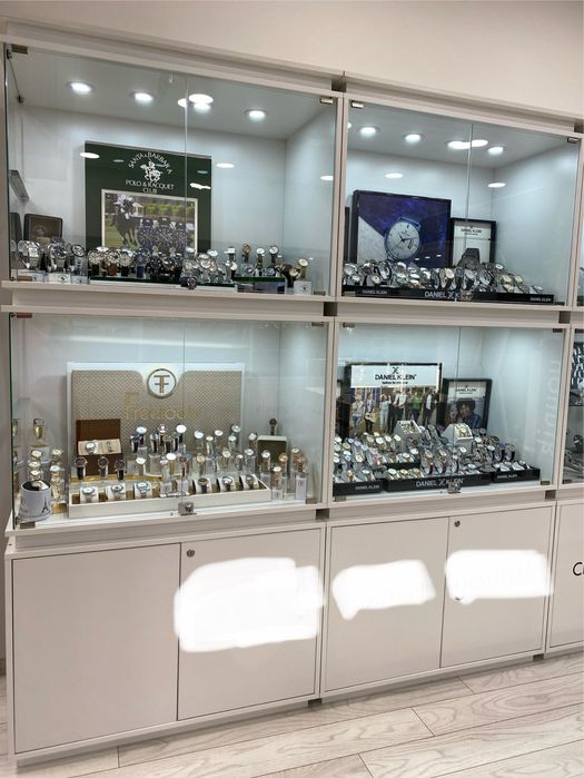 Suport expozoare ceasuri