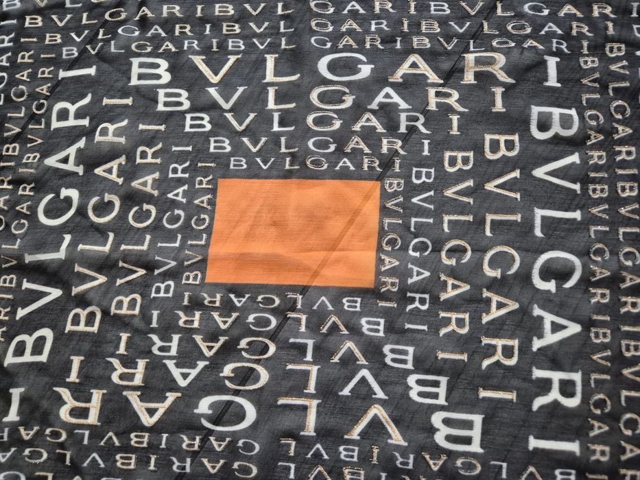 Eșarfă femei Bvulgari