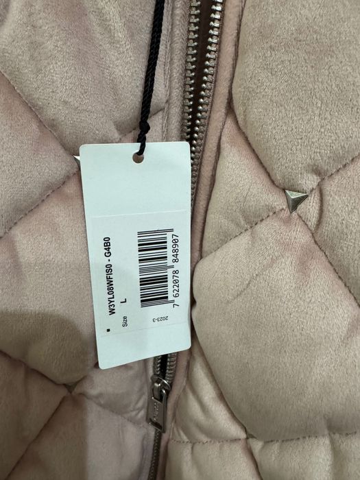 Дамско яке Guess