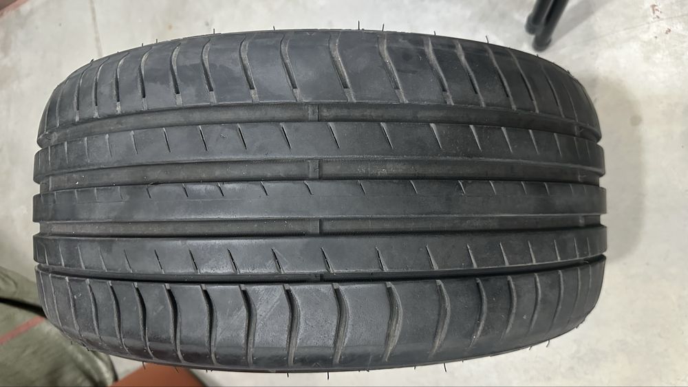 Летный шины treangle 235/40/18    265/35/18