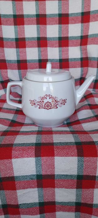 Чайник и латиера