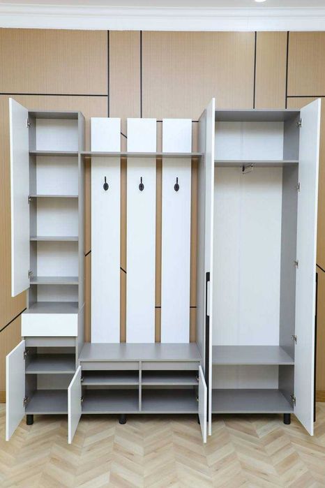 Прихожая со склада