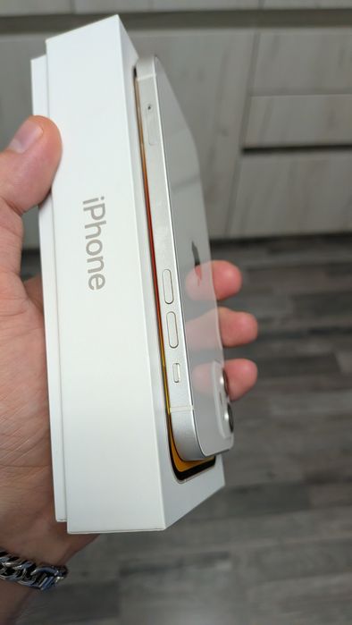 iPhone 12 White / Alb – Impecabil, Cutie Originală, Baterie 88% Husă+folie cadou