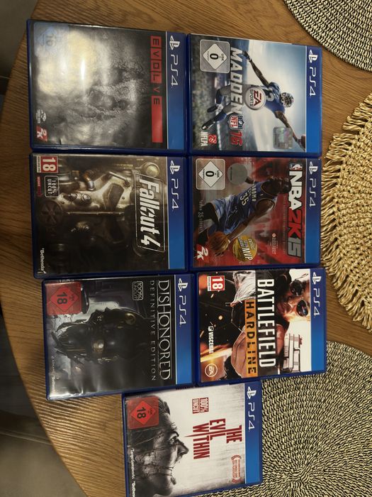 PlayStation4 500 gb с 7 игри
