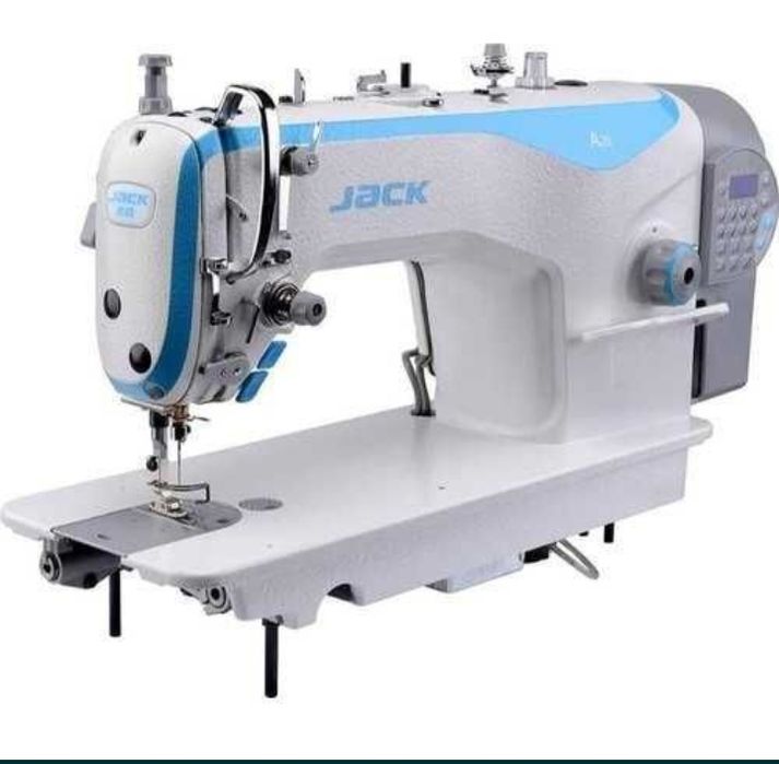 Tikuv moshinkalari 1-dona E4s overlok. 2-dona A2s tugri chok ipni uzi