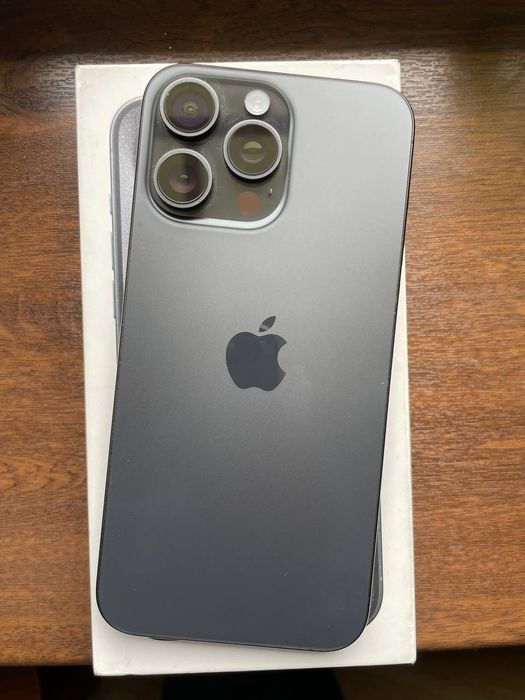 iPhone 15 Pro Max 512 GB Karobka Dokument