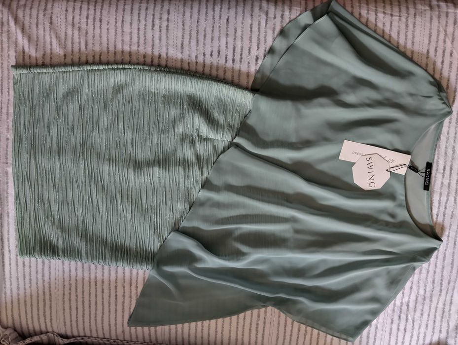 рокля Swing 42 р-р, нова с етикет