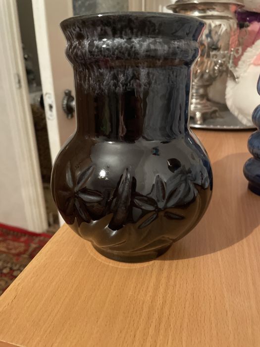 Продаю вазы