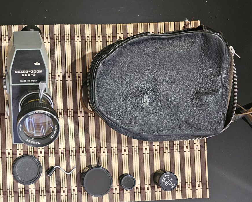 Старинна видео камера Quarz Zoom DS8-3 Made in USSR