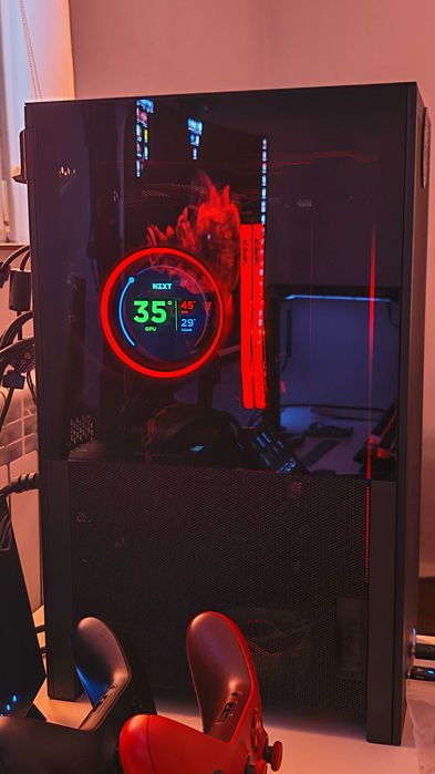 PC Gaming mini ITX ASUS ROG , AMD 9850x3d, 64gb ram ddr5, SSD 4TB pci5, Astral RTX 5080, Watercooling.