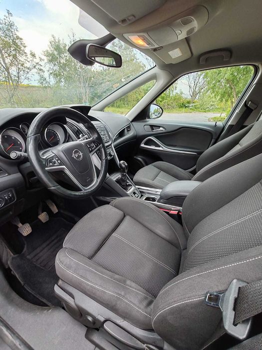 Opel Zafira Tourer C