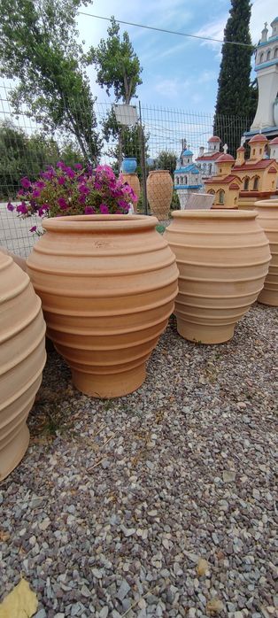 Глинени делви ,керамика,кашпи ,саксии