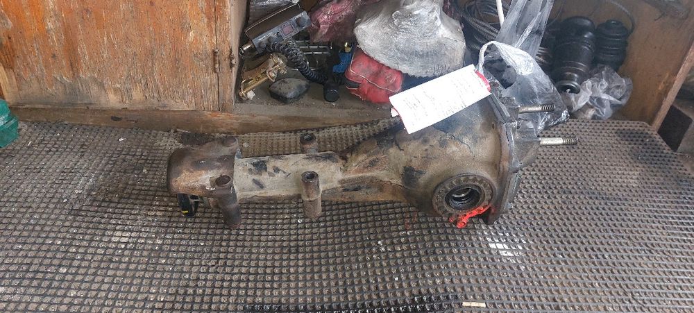 Продам редуктор  зад