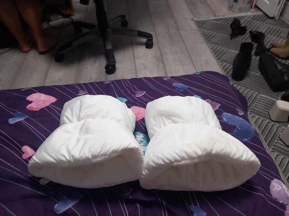 Ghete UGG +eșarfă cadou