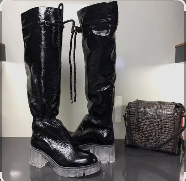 Женская обувь  .