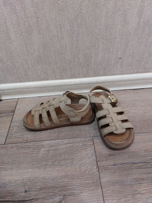 Сандалии 30-31 размер