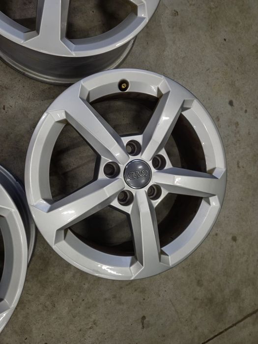 Jante Audi Q2 A3 R16 originale// Vw Golf 5 6 7 8 Touran Caddy / Skoda