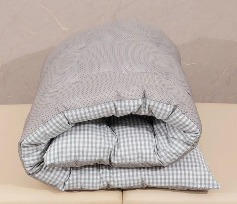 Продам кушетка и матрас