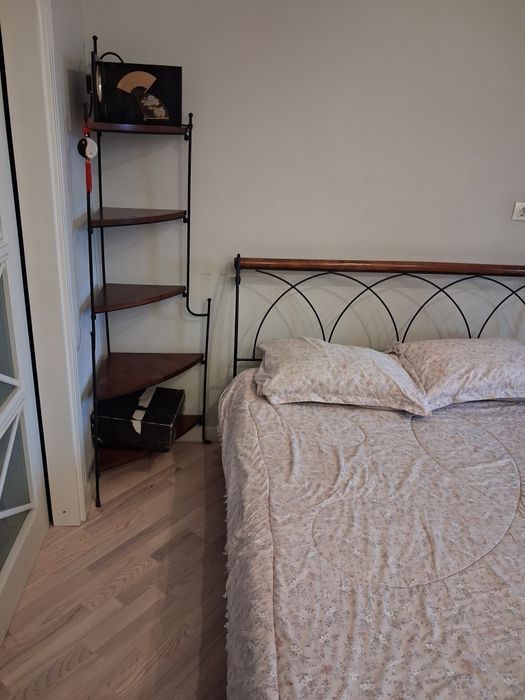 Мебель для спальни. Красное дерево.