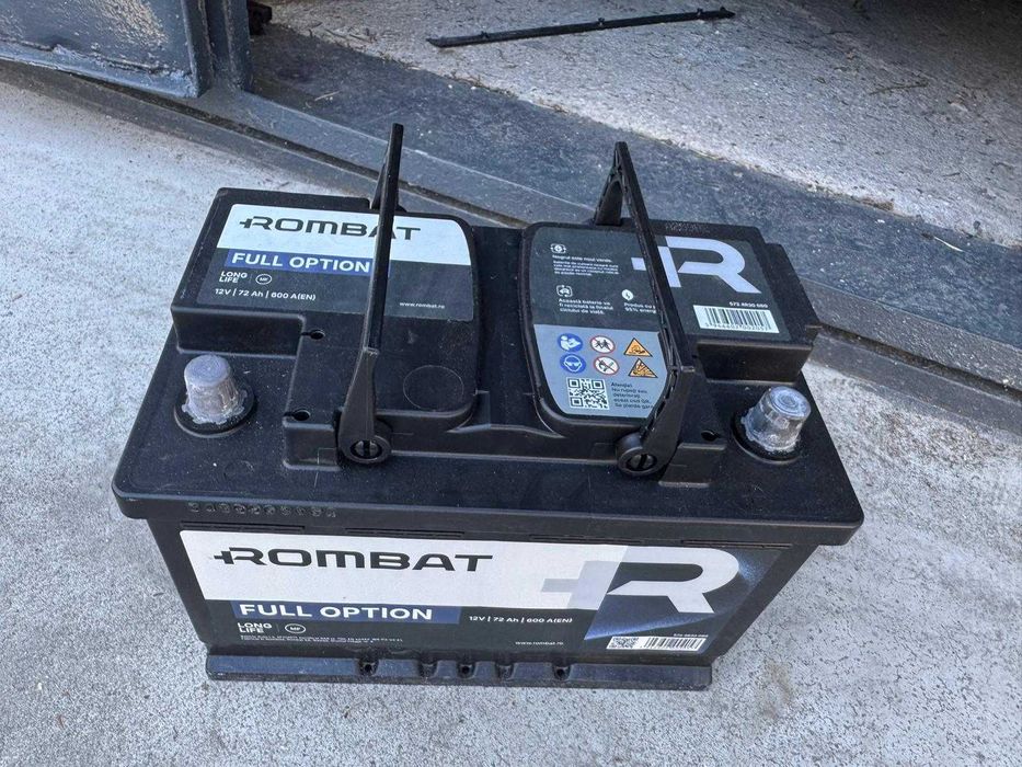 Baterie auto NOUA ROMBAT LONG LIFE 12 V  /  72A  / 600 A(EN)