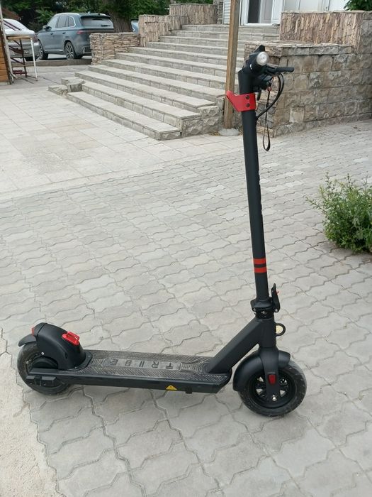 Продам электросамокат в отличном состоянии