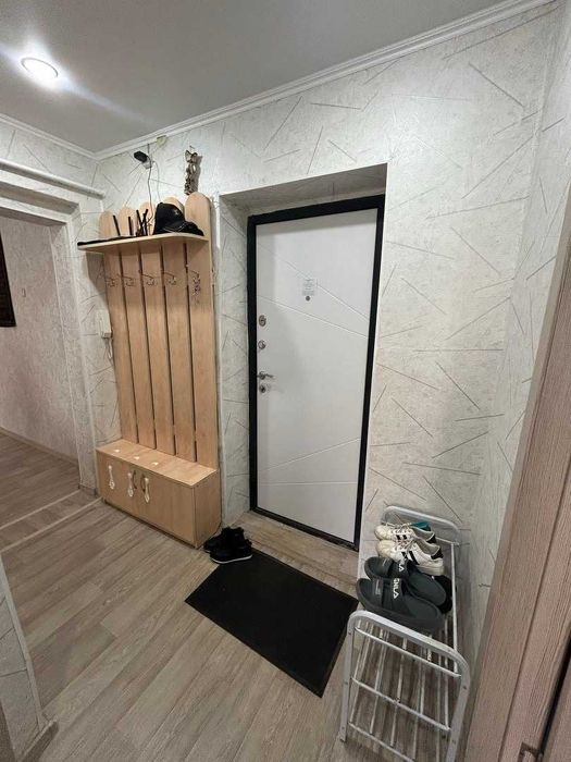 Продам 2 комнатную квартиру