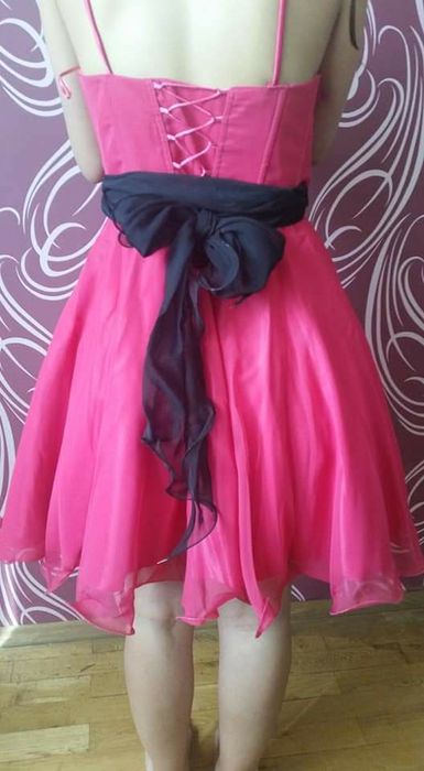 Прекрасна рокля за вашия повод