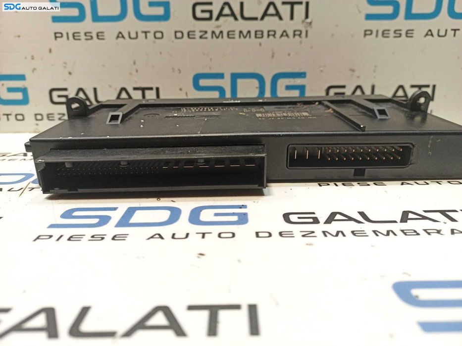 Unitate Modul Calculator Confort Confort BCM BMW Seria 3 E90 E91 2.0 N43 2004 - 2011 Cod 61.35 9187536 - 01 [L0635] [L0636]