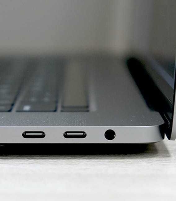 USB-C към HDMI кабел / преходник/адаптер - MacBook, iMac, Apple - НОВ