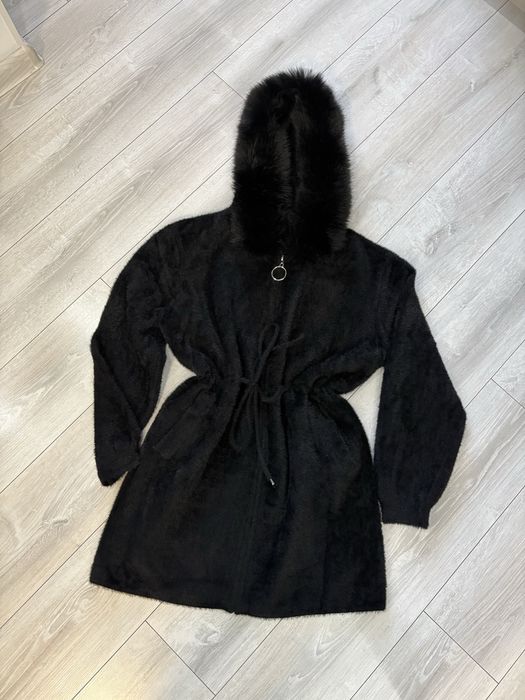 Черна Жилетка тип палто с косъм ангора