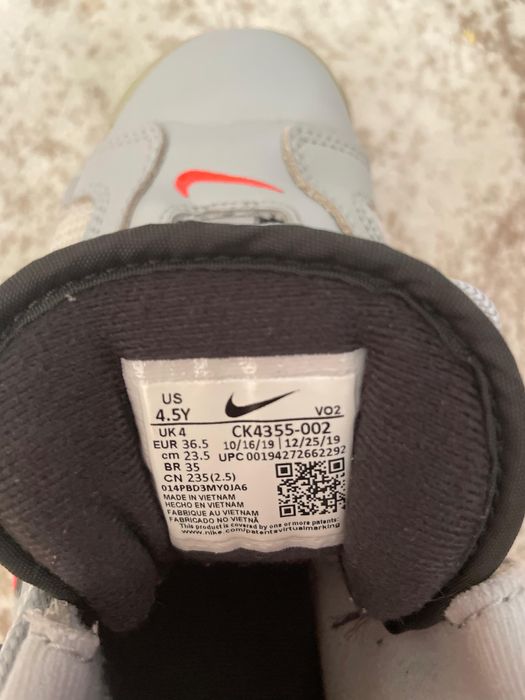 Pantofi sport dama Nike Air Barrage Low