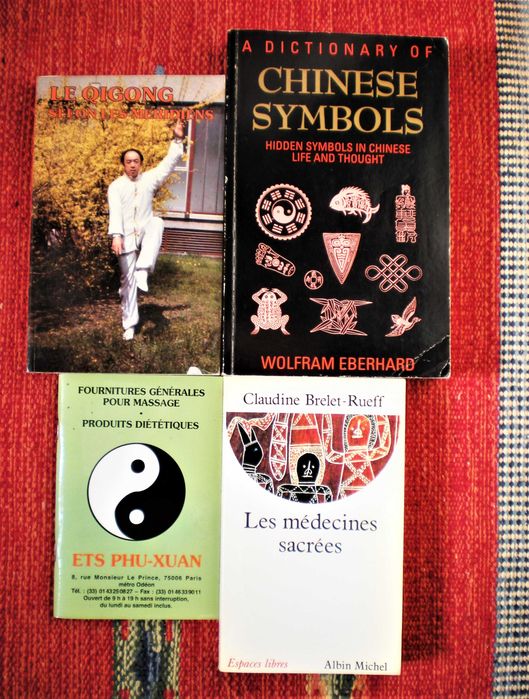 cărți  ACUPUNCTURĂ_în română, engleză și franceză