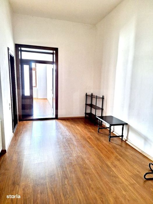 Apartament 4 camere, 132 mp, zona Centru - vedere Bega