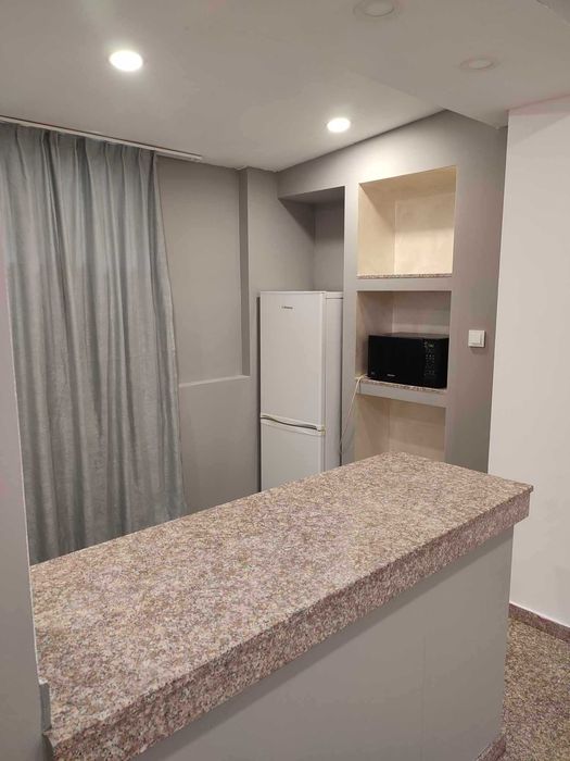 Дава се под наем Двустаен апартамент в София, Център - 60 кв.м за 765 € - Снимка #7