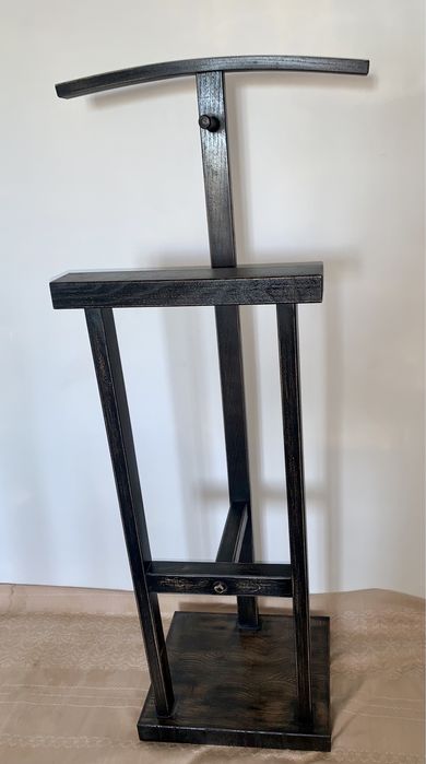 Вешалка напольная дерево. Цену уточняйте.