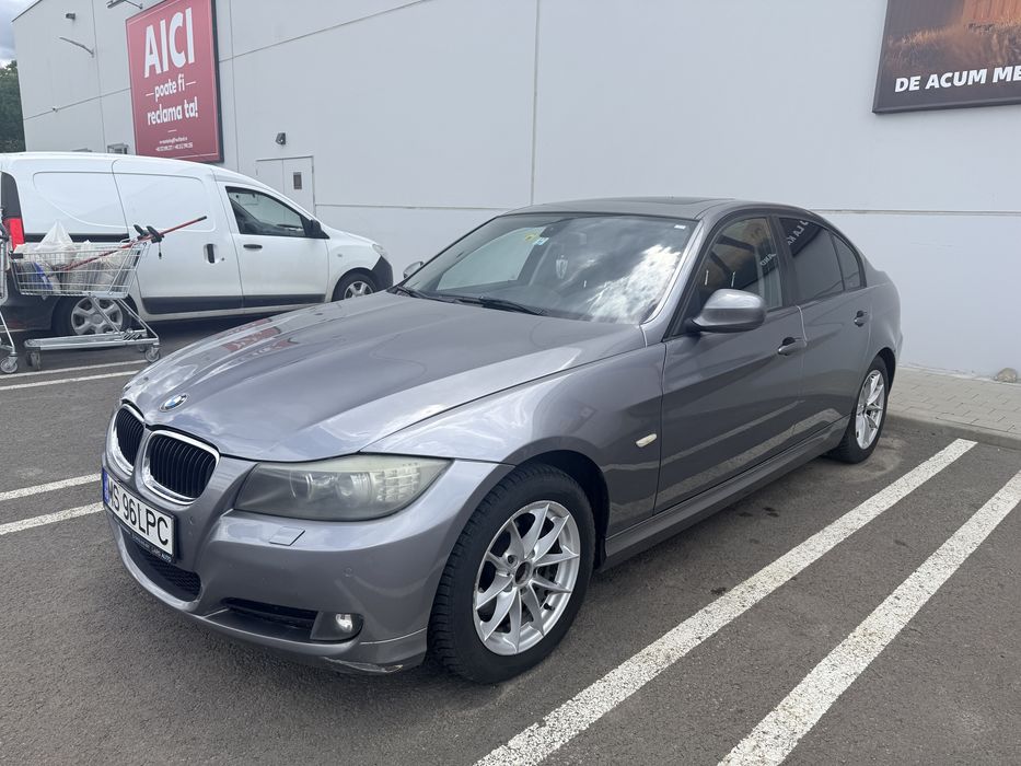 BMW 320D xDrive E90 – 214 CP – Trapă – Manuală 6 trepte – 279.000 km