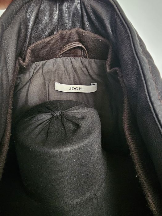 Geaca Joop-Belstaff din piele.