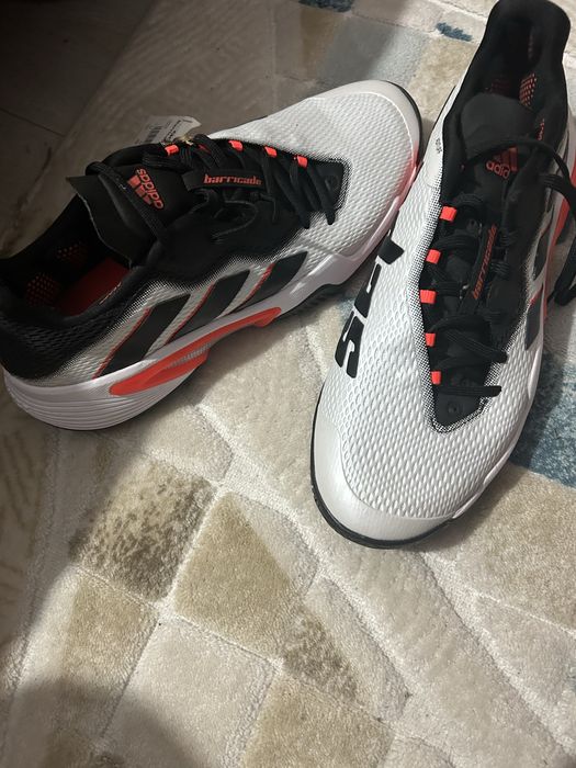 Adidas Barricade