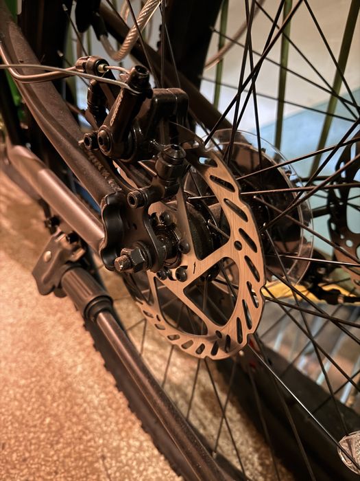 Vand  bicicleta MTB Velors noua