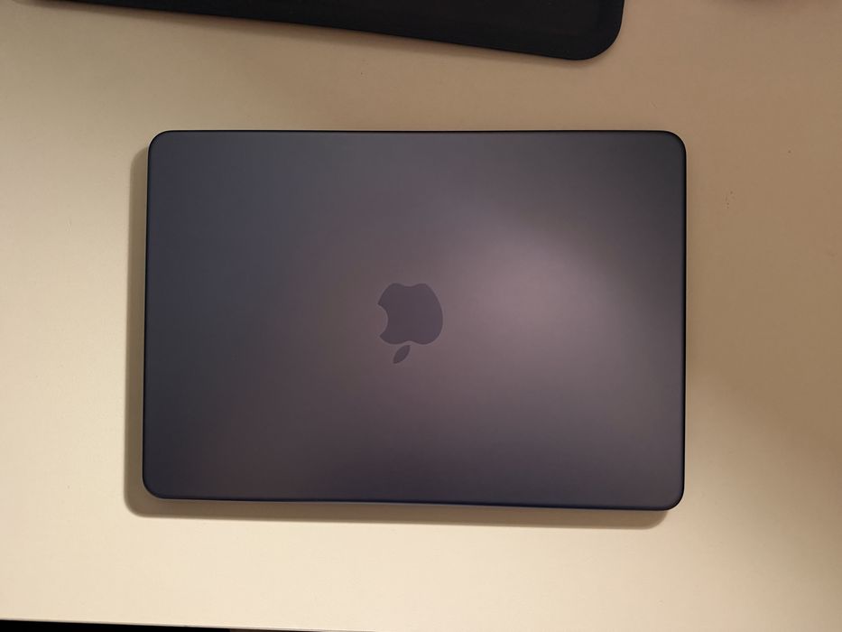 Продам Macbook neo в отличном состоянии