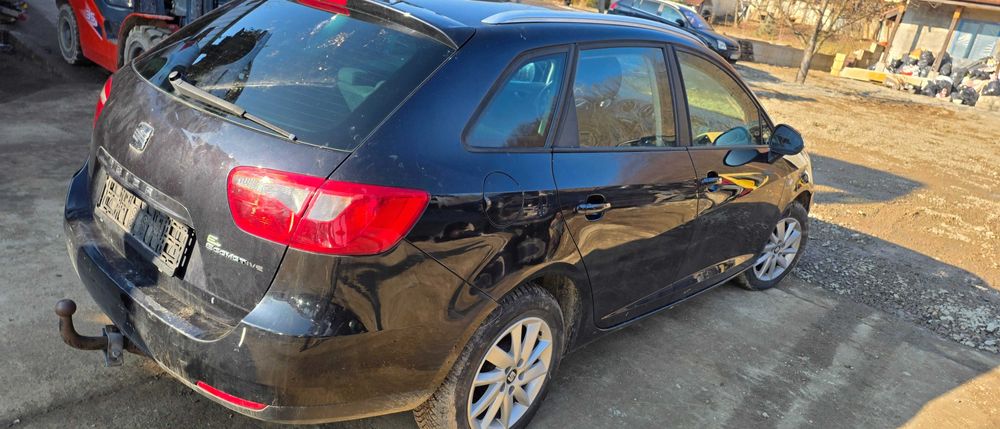 Stop stanga / dreapta aripa Seat Ibiza 6J combi 2010 / 2011 2012