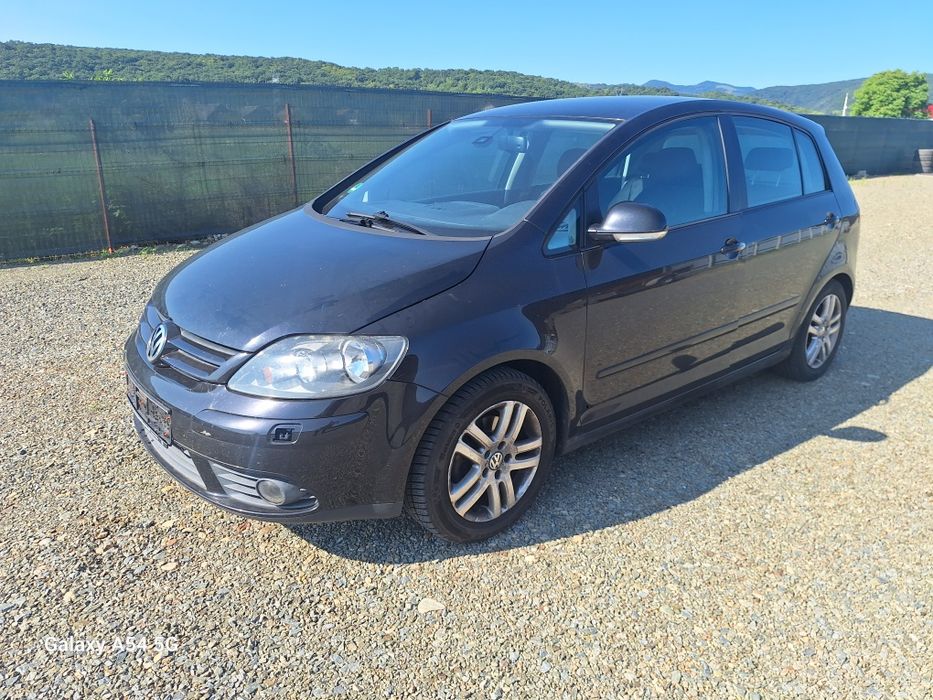 Dezmembrez VW Golf 5Plus 2.0 tdi BMM cod culoare LC9Z