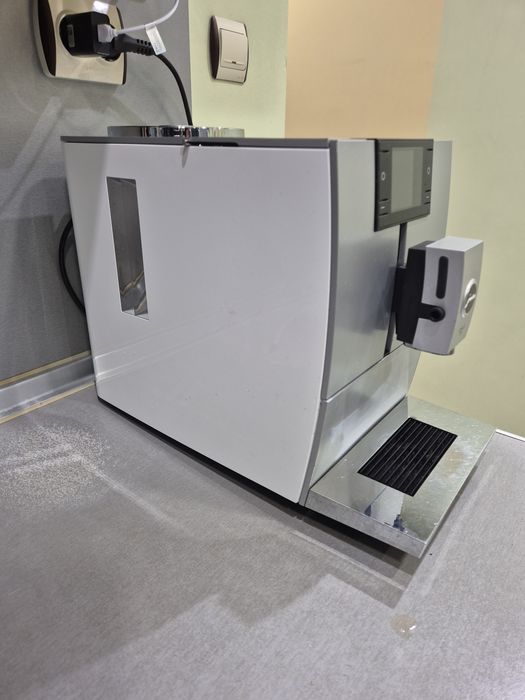 Кафеавтомат JURA ena 8