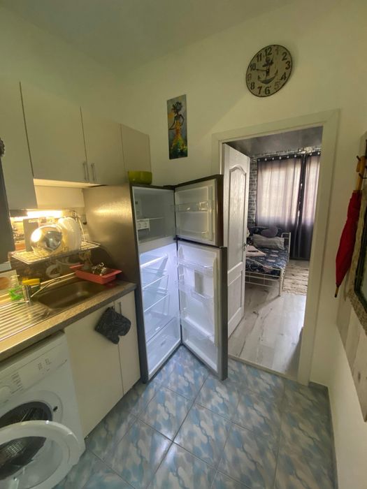 Închiriez Garsonieră – Direct Proprietar (Zona Piata Nicolina)