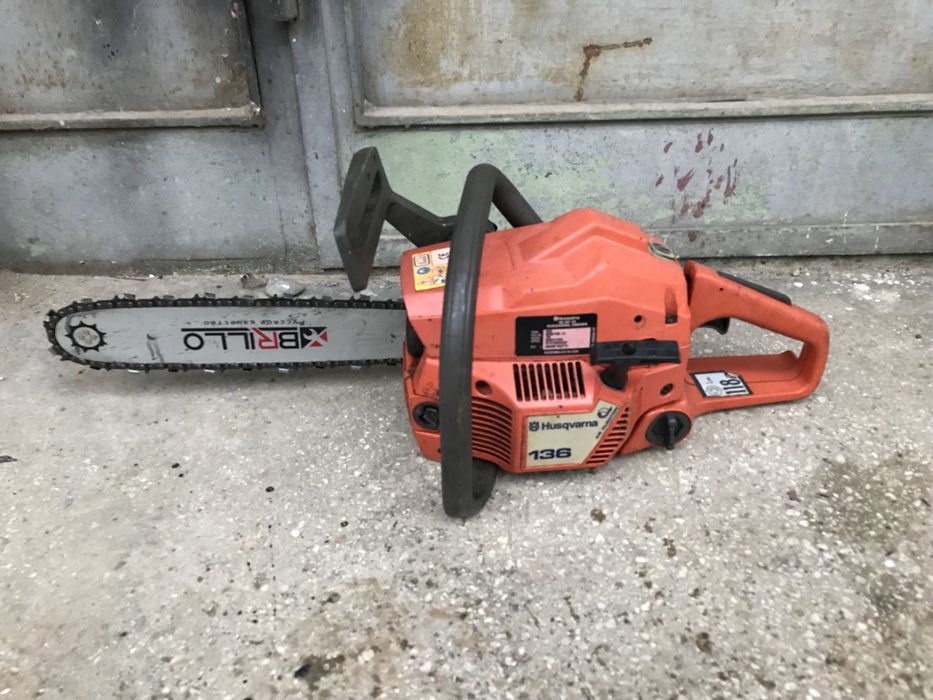 Drujba-Motofierastrau Husqvarna 136 Originala