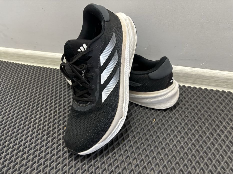 Продам мужские Кроссовки Adidas supernova оригинал размер 44-45